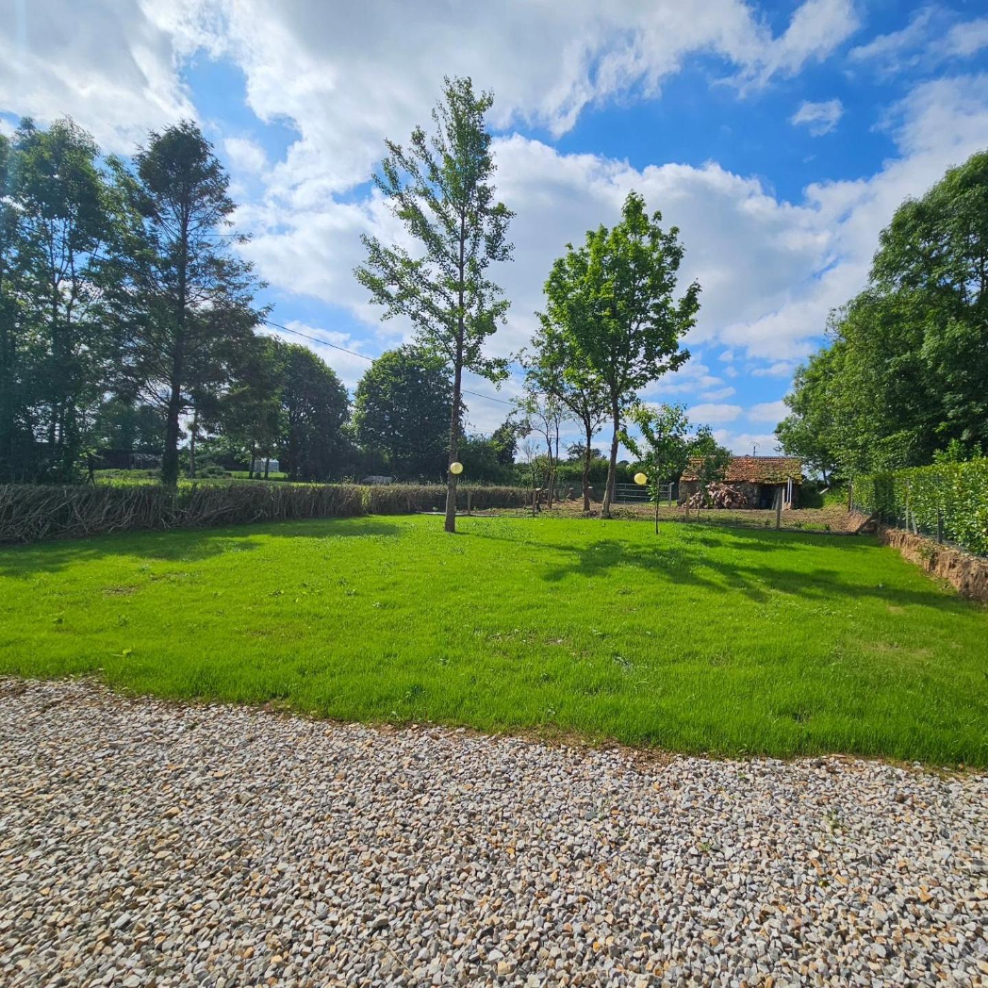 L'Escapade, Maison De Campagne Etienville Екстериор снимка